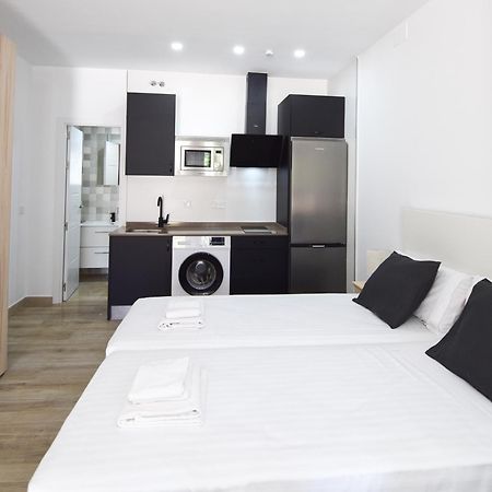 Letplanet Riquelme Apartment Malaga Exterior photo